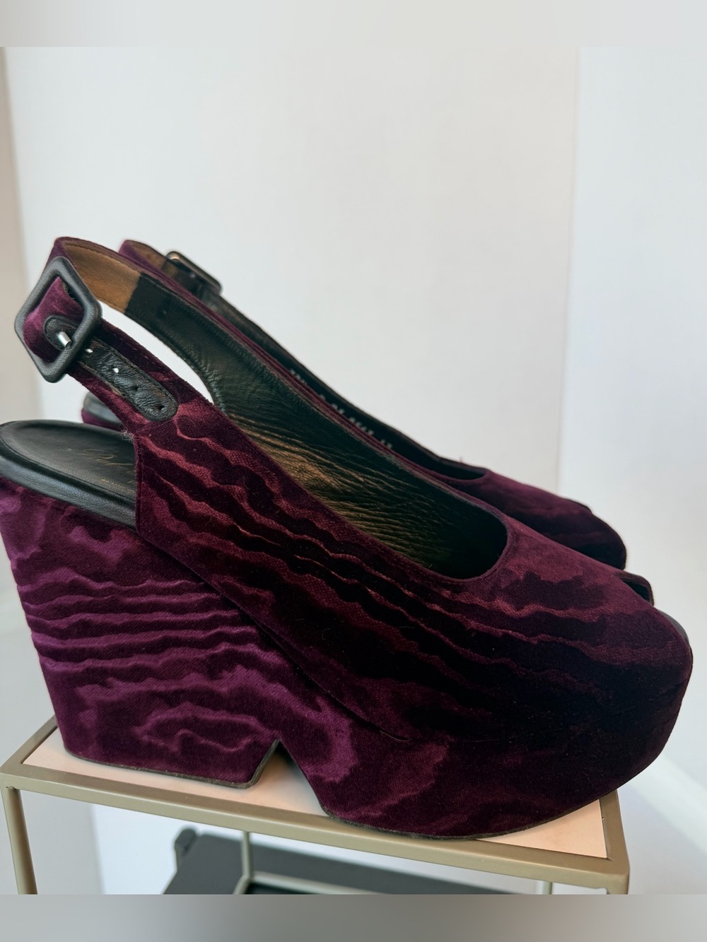 Robert Clergerie Plum Velvet Platform Wedge Slingbacks - Picture 8 of 9